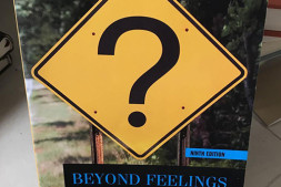 绝版：Beyond Feelings-A Guide to Critical Thinking